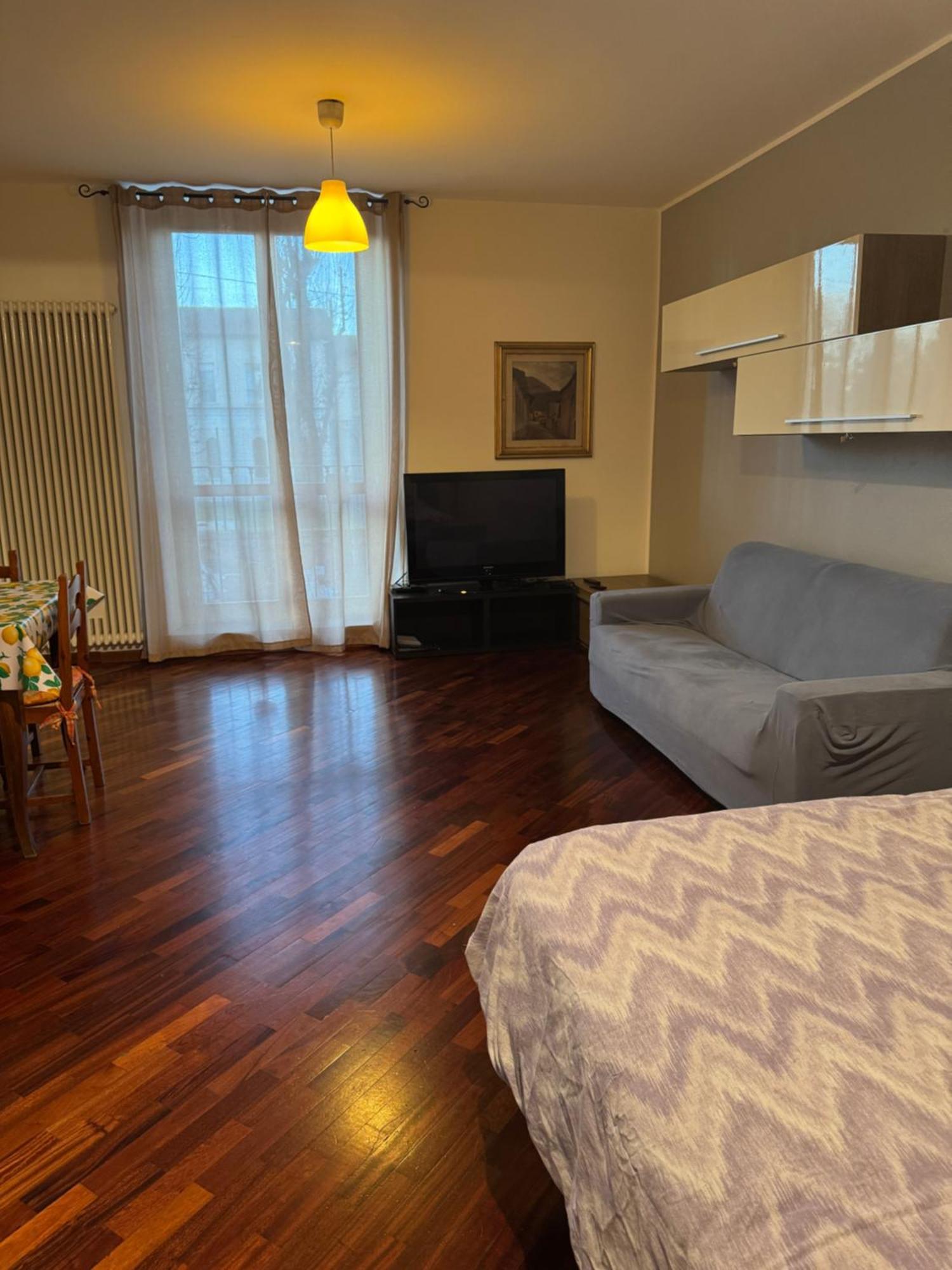 Appartement Ampio Monolocale à Brescia Extérieur photo