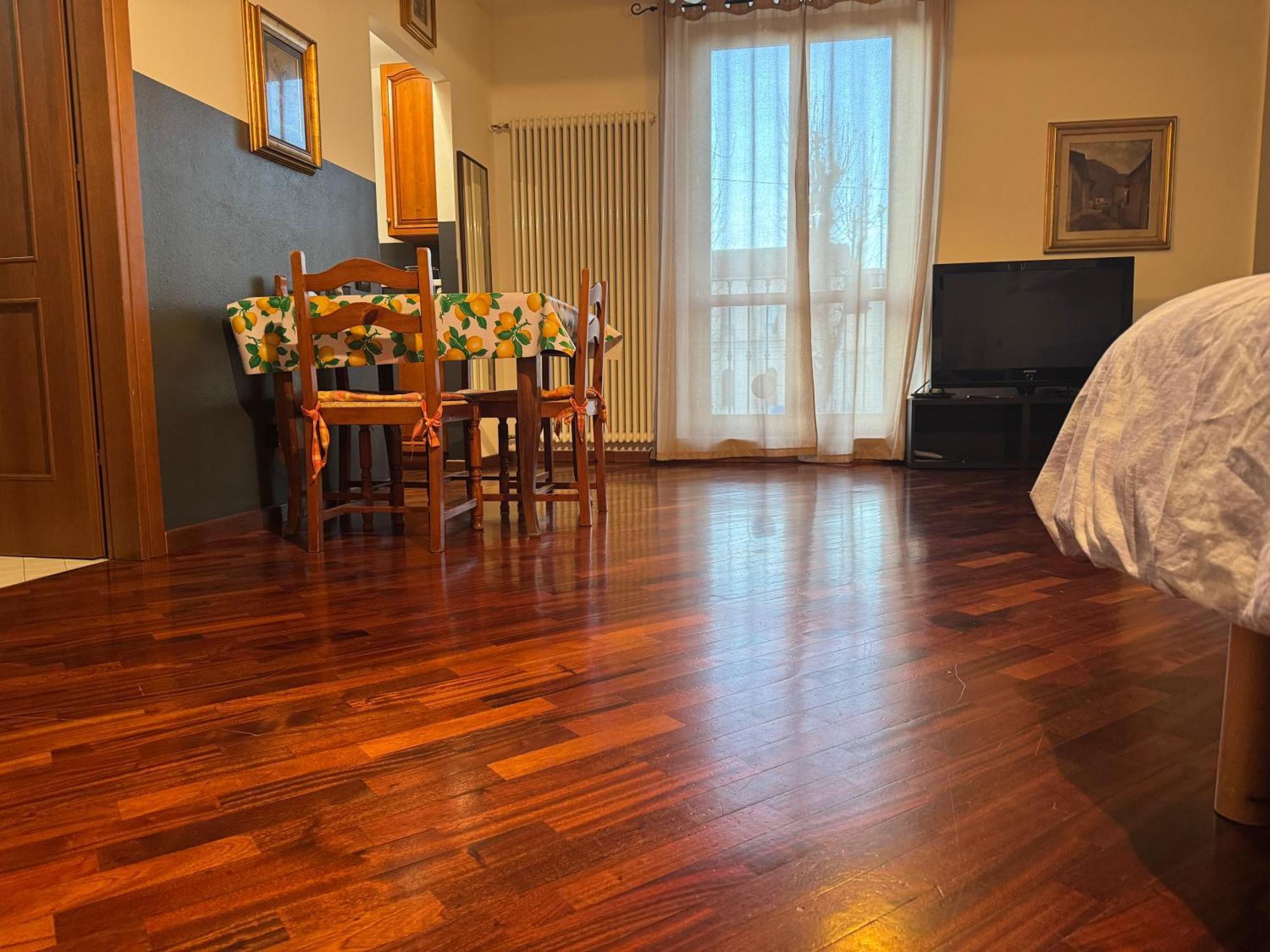 Appartement Ampio Monolocale à Brescia Extérieur photo