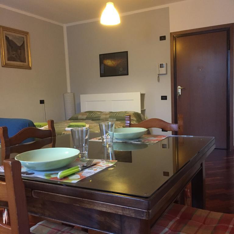 Appartement Ampio Monolocale à Brescia Extérieur photo